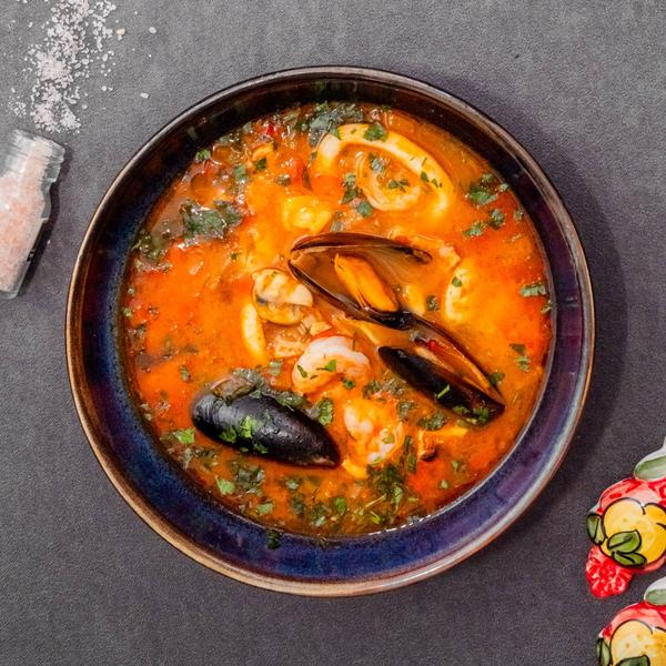 Supă cu fructe de mare